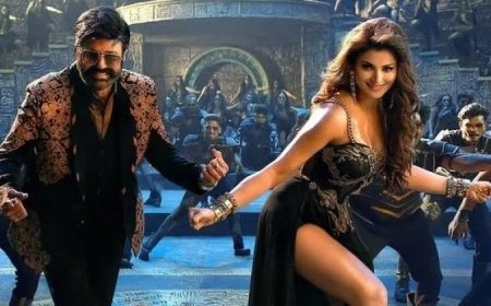Urvashi Rautela congratulates Nandamuri Balakrishna on his incredible 'Padma Bhushan' win, fans hail her for her 'lady luck'!