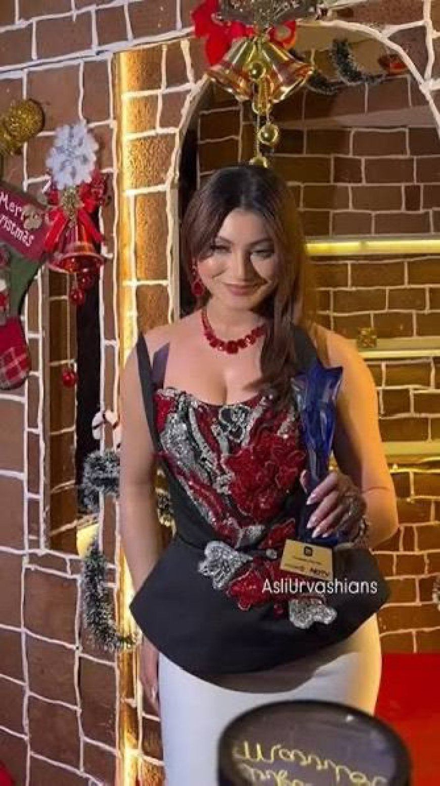 Urvashi Rautela Keeps It Festive and Cozy This Christmas with a Very Private Family Celebration