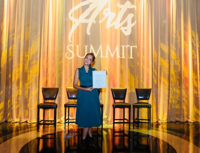 Sheena Chohan Receives Arts Ambassador Award at Florida Arts Summit