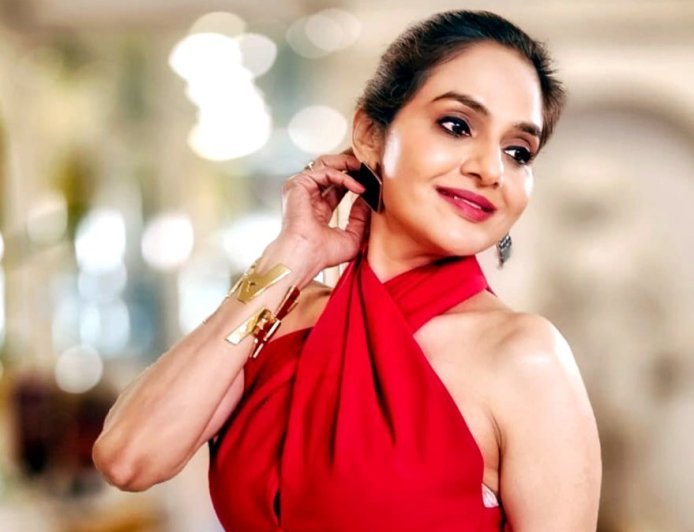 Madhoo Makes a Strong Comeback with ‘Governor’ and ‘Chinna Chinna Aasai’